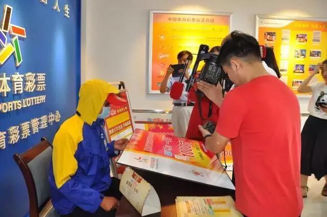 深度剖析大乐透开奖号码规律，科学预测未来中大奖的秘密