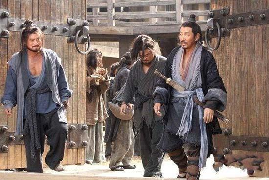 神秘布衣神算，一语定乾坤的传奇
